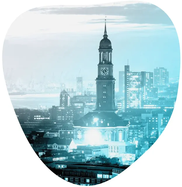 Blick auf den Michel in Hamburg